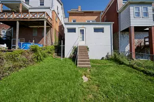 126 Scout Ave, Pittsburgh, PA 15210 - Photo 24