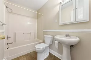2346 Nicholson Rd, Pittsburgh, PA 15143 - Photo 24