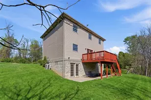 2346 Nicholson Rd, Pittsburgh, PA 15143 - Photo 38