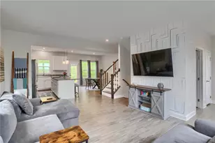 133 Moyer Hill Dr, Cranberry Township, PA 16066 - Photo 10