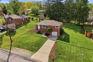 37 Pontiac Rd, Bethel Park, PA 15241 - Photo 34