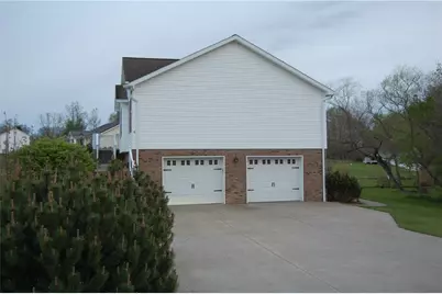 5 Blackberry Ln, Pine Township, PA 16127 - Photo 4