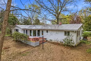 3 Eastwood Dr, Hempfield Township, PA 16125 - Photo 6