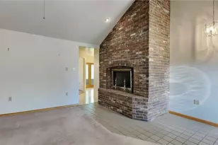 969 Beverly Ave, Harmony Township, PA 15003 - Photo 12