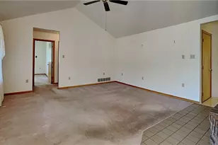 969 Beverly Ave, Harmony Township, PA 15003 - Photo 10