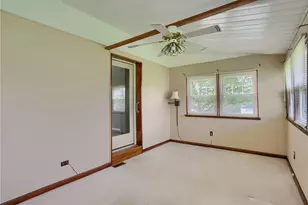 601 Lochinvar Dr, Pittsburgh, PA 15237 - Photo 12