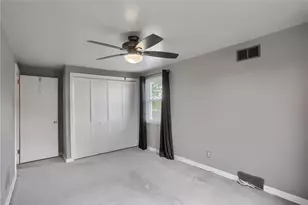 601 Lochinvar Dr, Pittsburgh, PA 15237 - Photo 24