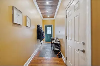 167 Pius St, Pittsburgh, PA 15203 - Photo 2