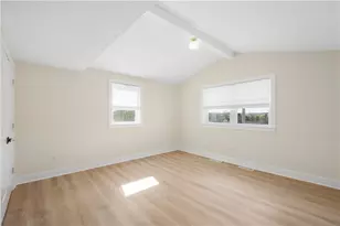 204 Buckels Ave, Houston, PA 15342 - Photo 16
