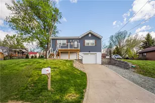 204 Buckels Ave, Houston, PA 15342 - Photo 4