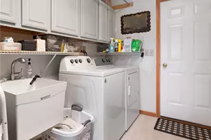 1108 Timberwood Dr, Chippewa Township, PA 15010 - Photo 28