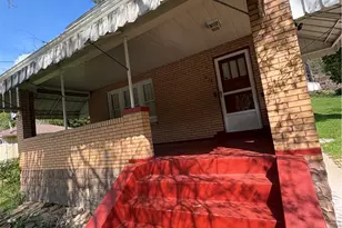 474 Hochberg Rd, Pittsburgh, PA 15235 - Photo 1