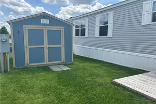 406 Husky Dr, Buffalo Township, PA 16055 - Photo 6