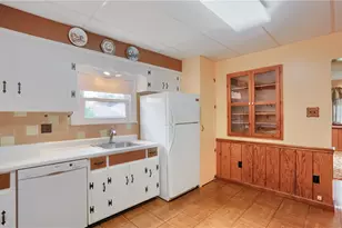3015 Spring Garden Ave, Neshannock Township, PA 16105 - Photo 10