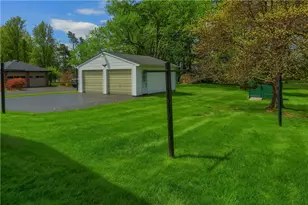 3015 Spring Garden Ave, Neshannock Township, PA 16105 - Photo 24