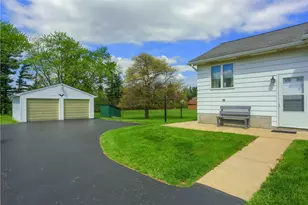 3015 Spring Garden Ave, Neshannock Township, PA 16105 - Photo 4