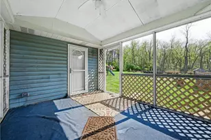 2530 W Hardies Rd, Hampton, PA 15044 - Photo 22
