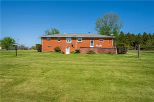 2810 Route 136, Somerset, PA 15330 - Photo 38