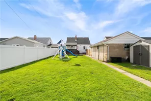1318 Pennsylvania Ave, Harrison Township, PA 15065 - Photo 24