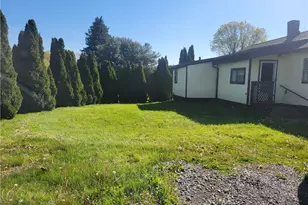2000 Mercer Ave, Hermitage, PA 16148 - Photo 2