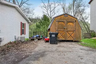 34 1st St, Ellwood City, PA 16117 - Photo 46