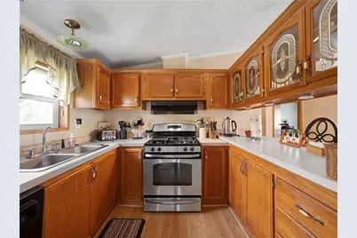 34 First Street, Ellwood City, PA 16117 - Photo 14