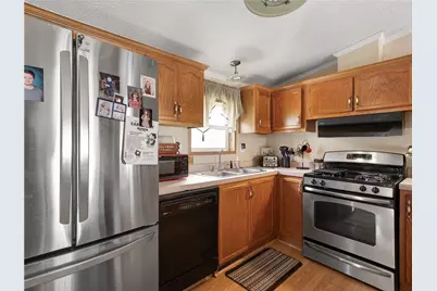 34 First Street, Ellwood City, PA 16117 - Photo 10