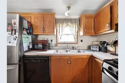 34 First Street, Ellwood City, PA 16117 - Photo 12