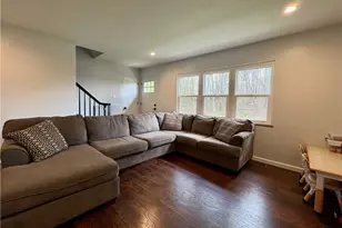 112 Creese Street Ext, Hopewell Township, PA 15001 - Photo 4