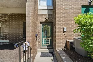 4007 Charlemagne Cir, Ross Twp, PA 15237 - Photo 1