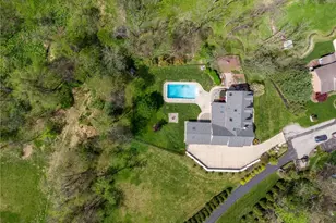 1140 S Whitmore Rd, North Huntingdon, PA 15642 - Photo 4