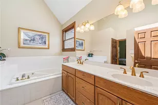 1140 S Whitmore Rd, North Huntingdon, PA 15642 - Photo 24