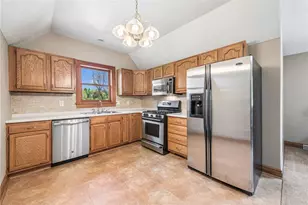 1140 S Whitmore Rd, North Huntingdon, PA 15642 - Photo 40