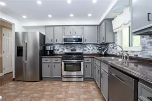 166 Walden Way, North Fayette, PA 15126 - Photo 12
