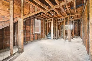 233 Barth Ave, Pittsburgh, PA 15228 - Photo 24