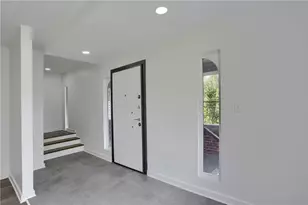 2513 Grove Rd, South Park, PA 15129 - Photo 4