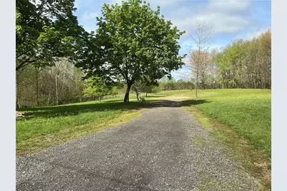 777 Sleepy Hollow Rd, Rayne Township-Ernest, PA 15701 - Photo 8