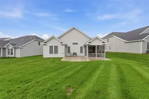 361 Victory Ln, Cecil, PA 15317 - Photo 4