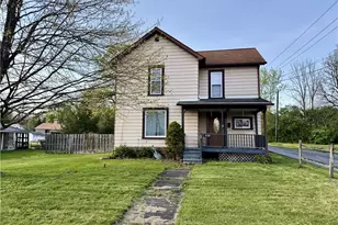 226 W Butler St, Mercer Boro, PA 16137 - Photo 2