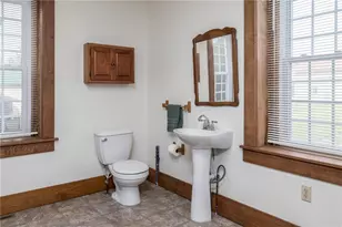 139 Main St, Claysville, PA 15323 - Photo 22