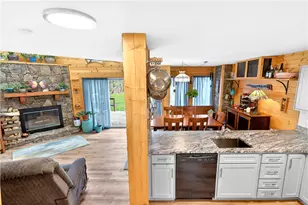 1617 Snowfield Way, Hidden Valley, PA 15502 - Photo 14