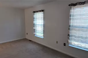 34 Links Dr, New Castle, PA 16101 - Photo 10