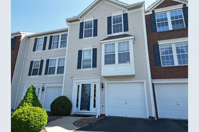 34 Links Dr, New Castle, PA 16101 - Photo 1