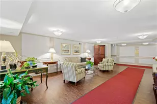 1500 Cochran Rd, Scott Township, PA 15243 - Photo 4