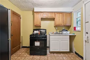 8166 Chaske St, Verona, PA 15147 - Photo 6