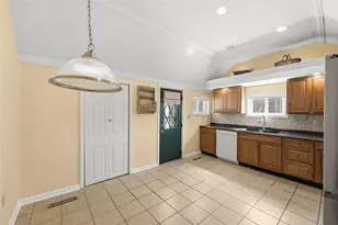 1826 Jancey St, Pittsburgh, PA 15206 - Photo 10