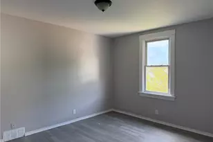 1219 Woodward Ave, Stowe Township, PA 15136 - Photo 12