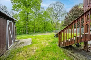 327 Beech Rd, Pittsburgh, PA 15239 - Photo 40