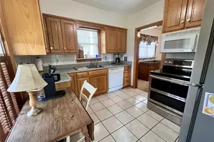 435 Braddock Ave, Uniontown, PA 15401 - Photo 12