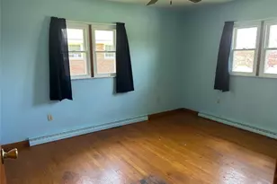 541 Morningstar Dr, Ellwood City, PA 16117 - Photo 12